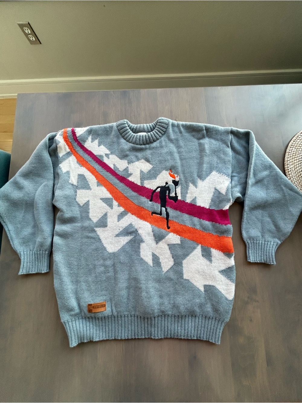 Vintage Lillehammer 1994 Olympic Torchbearer Sweater